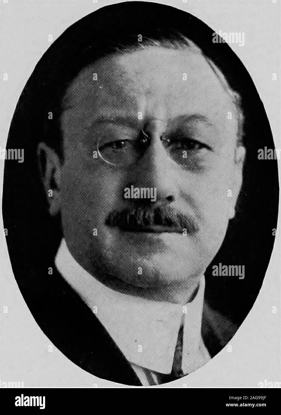 . Empire state notables, 1914. GILBERTAutlior LecturerNew CHARLES BENAJAH, col de la ville de New York. G. O. SHIELDS (Coquina) Publislier, ligue organisée d'Amérique sportifs. Président 1898-1913, a organisé un feu de camp a été président Club 1899-190 New Y ork^Notableshotels Ville Empire State et 677 restaurants. Banque D'Images