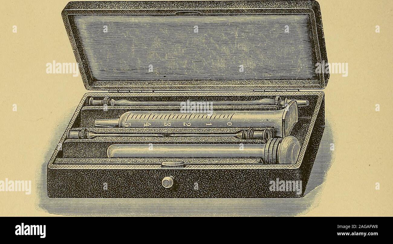 . Arzneiverordnungslehre für Studierende und Ärzte. izenden Substanzen, oderErgotin Sublimat est wie lassen sich nur, suis Rücken und an den Nates gut applizieren.l'homme s'Subkutaninjektionen in einen schnellen bei Erfolg haben, Kobert, Arzneiverordnungslelire. 3. Aufl. 798 Erster Teil. schneller, als es beim ist möglich apparaît Eingeben und zugleich, den Ver-dauungskanal schonen. Die Wirkung soll eine gewöhnlich wirkung-sein. Lokale Wirkung va man nur selten haben, z. B. beiNeuralgien Osmiumsäure injiziert, wenn man, de l'oder bei Injektionen. vonKokain 3. Injektionen Sogenannte tiefe dans Banque D'Images