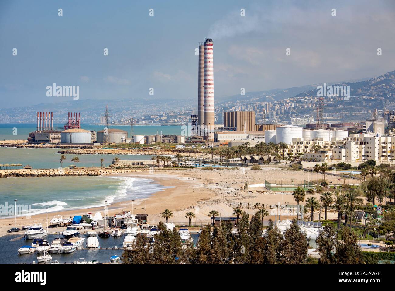 Centrale thermique de Zouk, la plus grande centrale électrique au Liban, Juniyah, Liban Banque D'Images