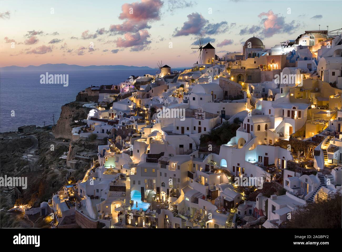 Paysage urbain d'Oia, Santorin, Grèce. Banque D'Images