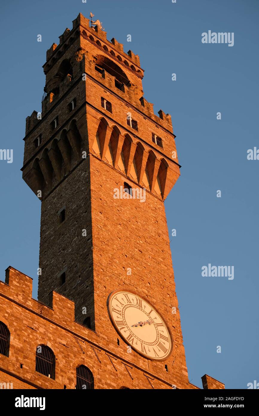 Tour du Palazzo Vecchio, Piazza della Signoria à Florence Banque D'Images