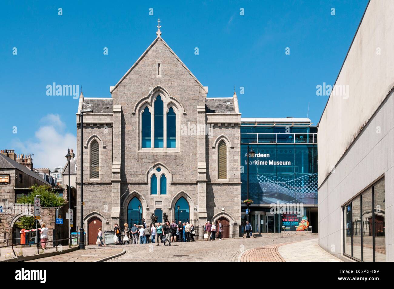 Aberdeen Maritime Museum est situé partiellement dans une église désaffectée. Banque D'Images