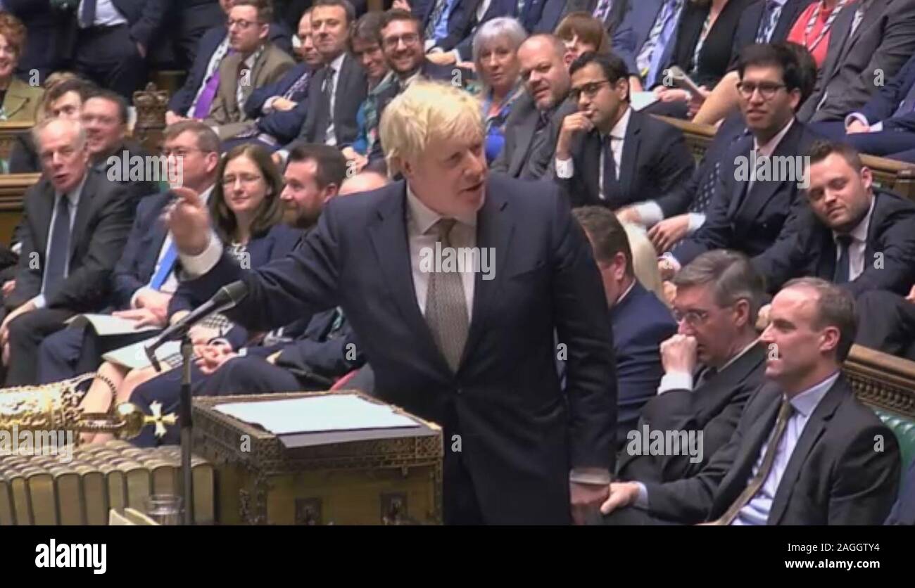 Premier ministre Boris Johnson au cours du débat à la Chambre des communes, à Londres, sur le discours de la reine. Banque D'Images