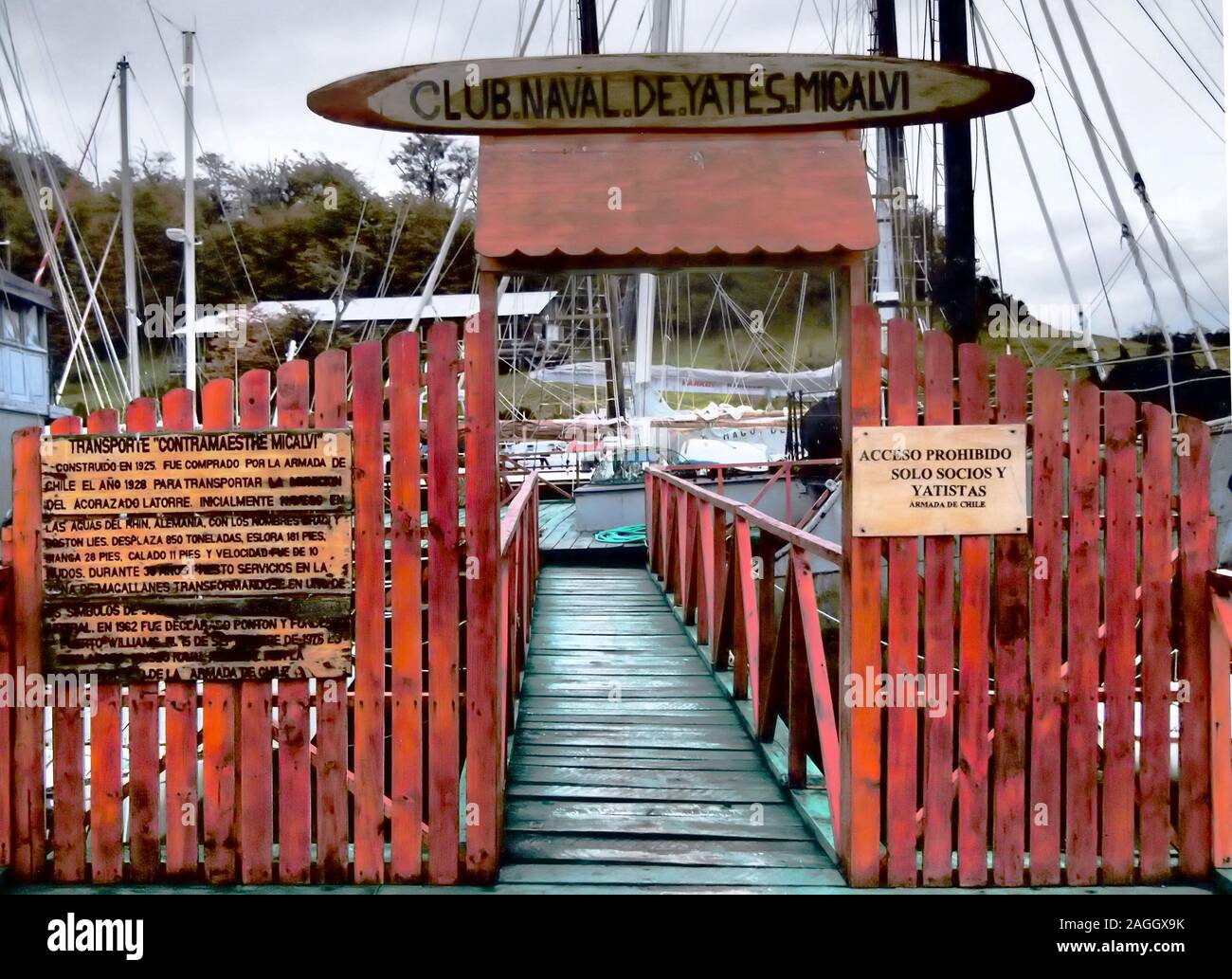 Micalvi (Puerto Williams, Chili), la plus méridionale des mondes Yacht club et Pub Banque D'Images