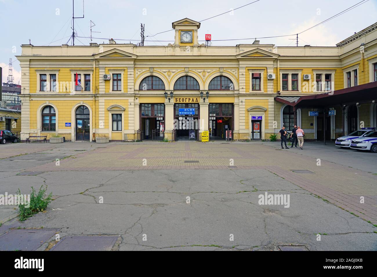 BELGRADE, SERBIE - 19 JUN 2019- Vue de l'ancienne gare ferroviaire principale de Belgrade, un monument bâtiment jaune dans le centre de Belgrade, la capitale de Ser Banque D'Images