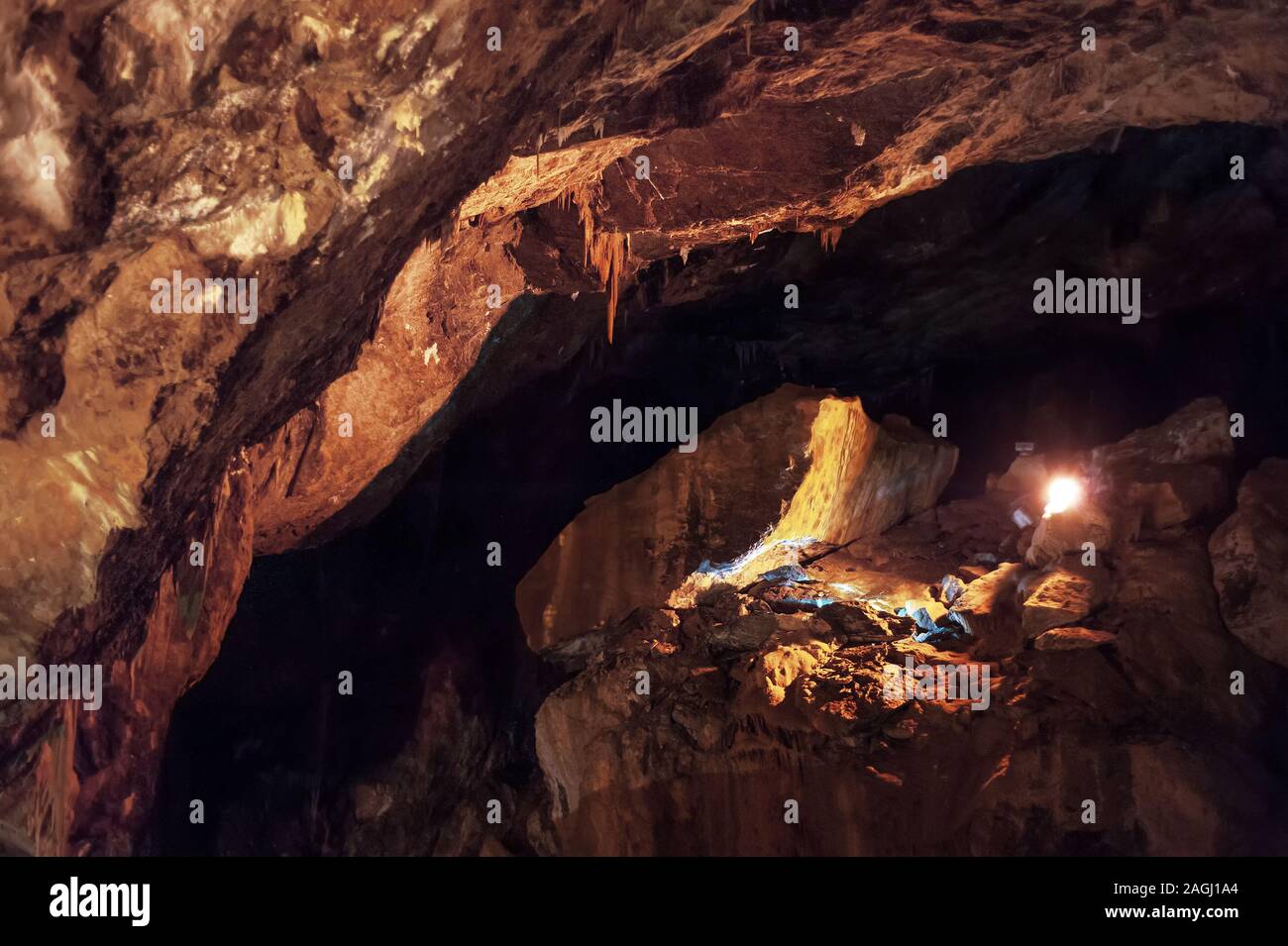 La plus longue grotte de l'eau sur terre appelé Alisadr Banque D'Images