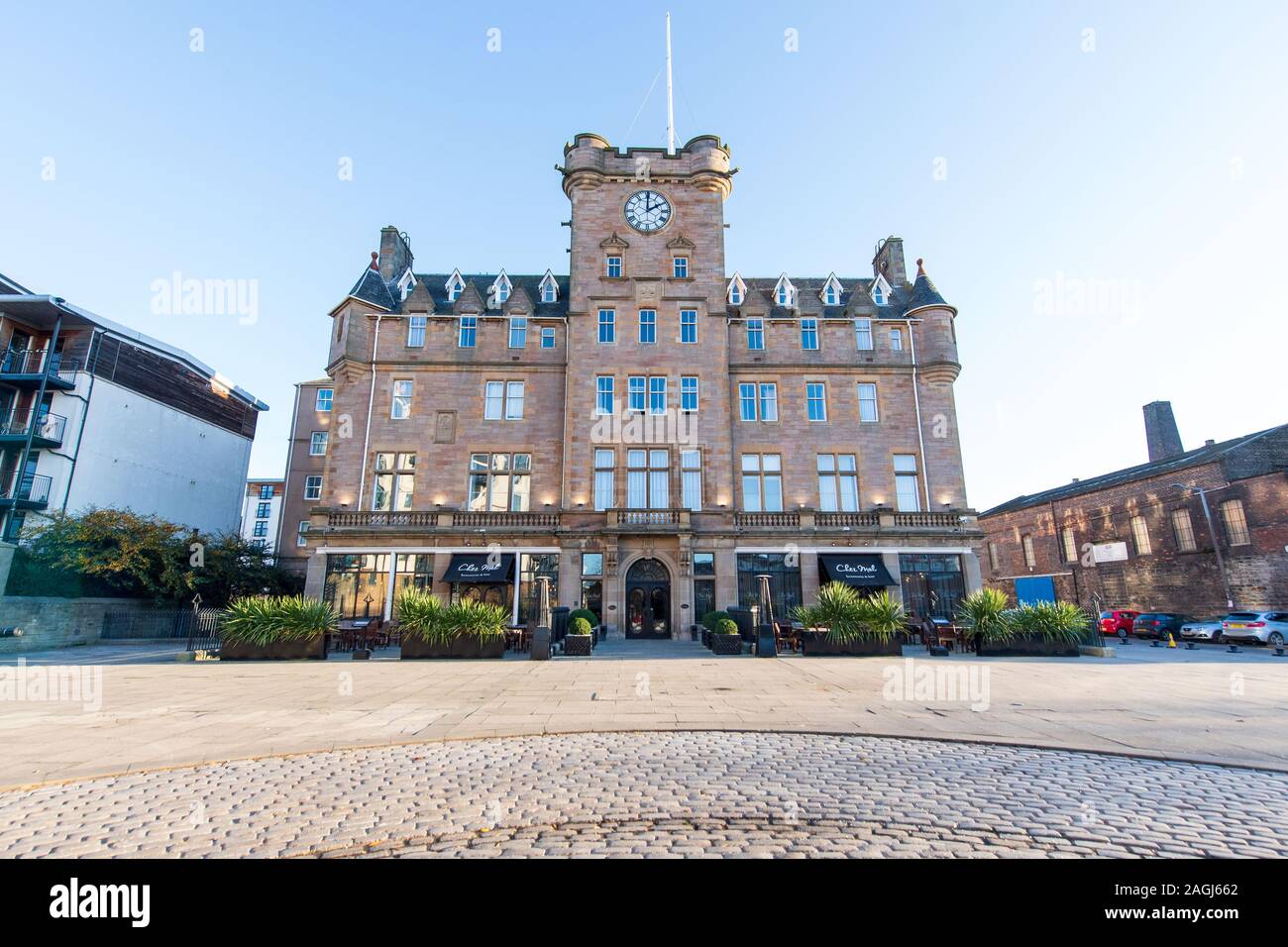 Message du Skies Malmaison, Leith – projection sera la façade de l'hôtel, plus ou moins dans son intégralité Banque D'Images