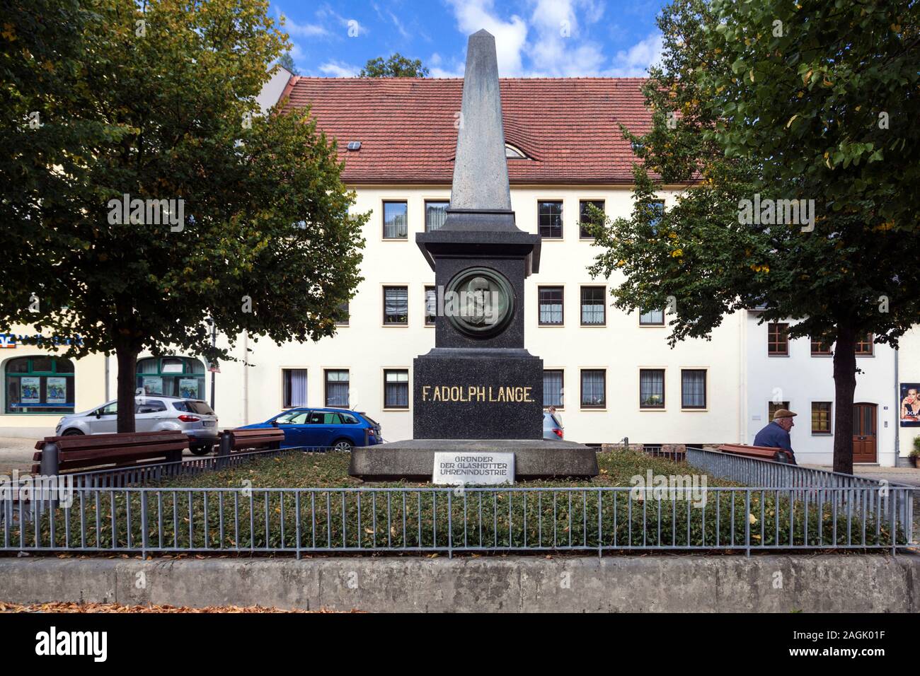 Monument en l'honneur du fondateur maître horloger Ferdinand Adolph Lange de l'industrie horlogère dans la région de Glashutte Banque D'Images