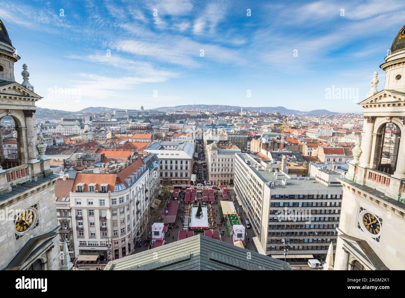 Viwe panoramique à Budapest depuis l'intérieur de la basilique Saint-Étienne à Budapest Banque D'Images