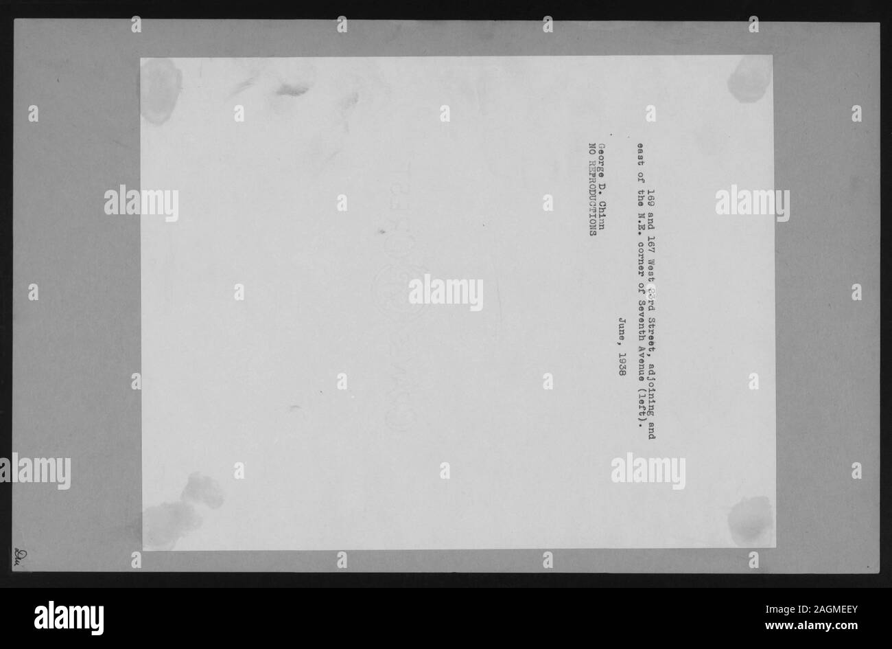 Comprend des vues par Sénèque Ray Stoddard, E et H. T., Anthony et d'autres photographes et éditeurs. L'un voir l'ancienne propriété de Wm. S. Appleton. Robert Dennis Collection de vues stéréoscopiques. Titre conçu par cataloger. Vues de Glens Falls, y compris les chutes, embâcles, moulins, ponts, une grotte et autres formations rocheuses, des rues, y compris des scènes de neige, un monument des soldats, Methodist Episcopal Church, scènes dans le voisinage, un chaton dans une fiole de mise en conserve, et des portraits, dont l'une des deux femmes, l'un avec un livre, une avec une bassket de fleurs. ; du côté nord, les chutes montrant mills, Glen's Falls. Banque D'Images