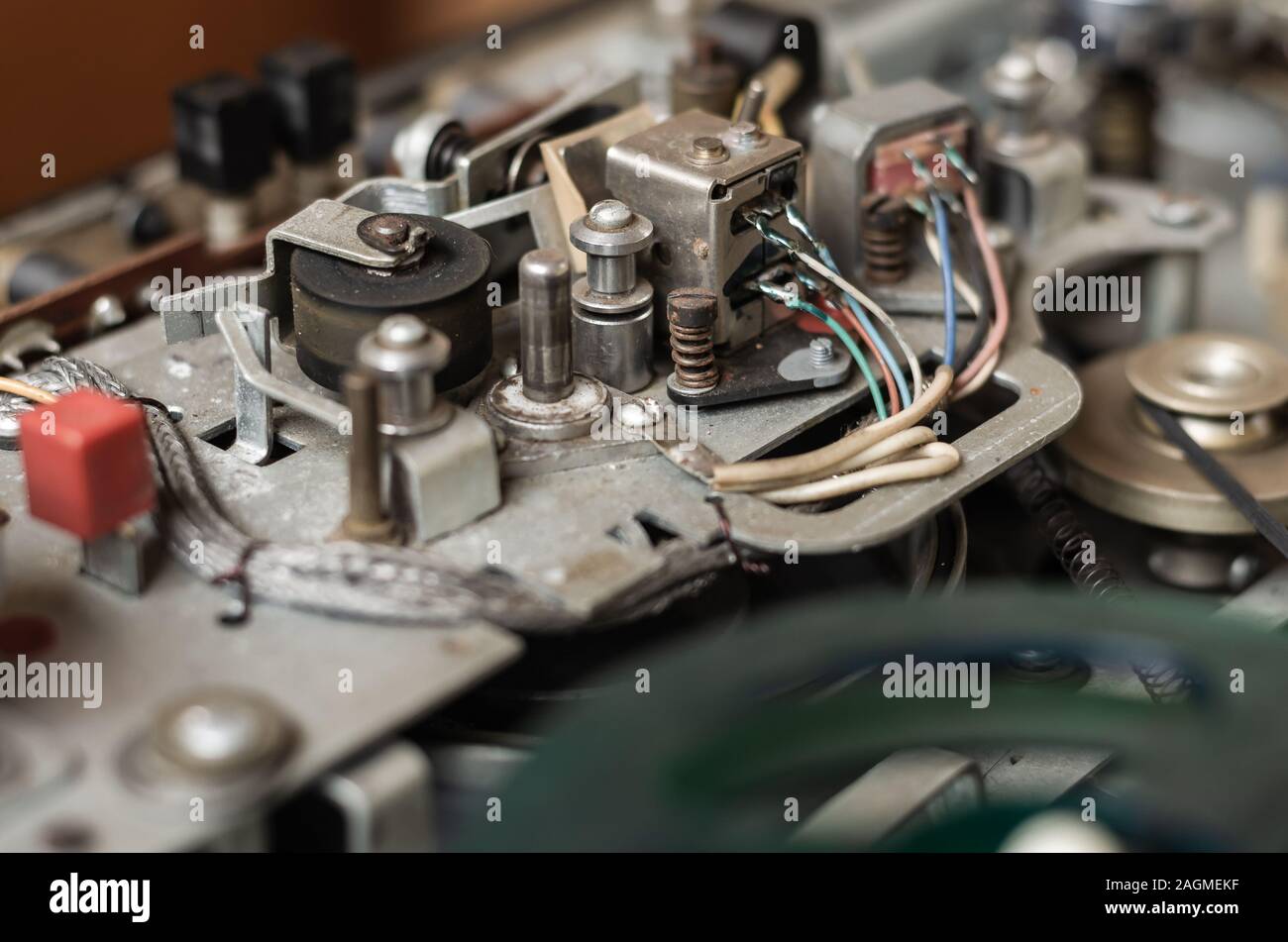 Chosr un magnétophone analogque d'occason - YouTube