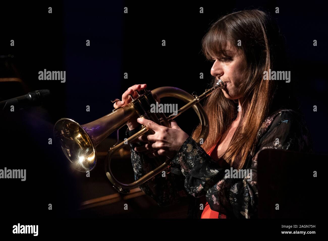 Yaz Ahmed joue bugle avec nouveau Jazz Extempore, Scarborough Jazz Festival 2019 Banque D'Images