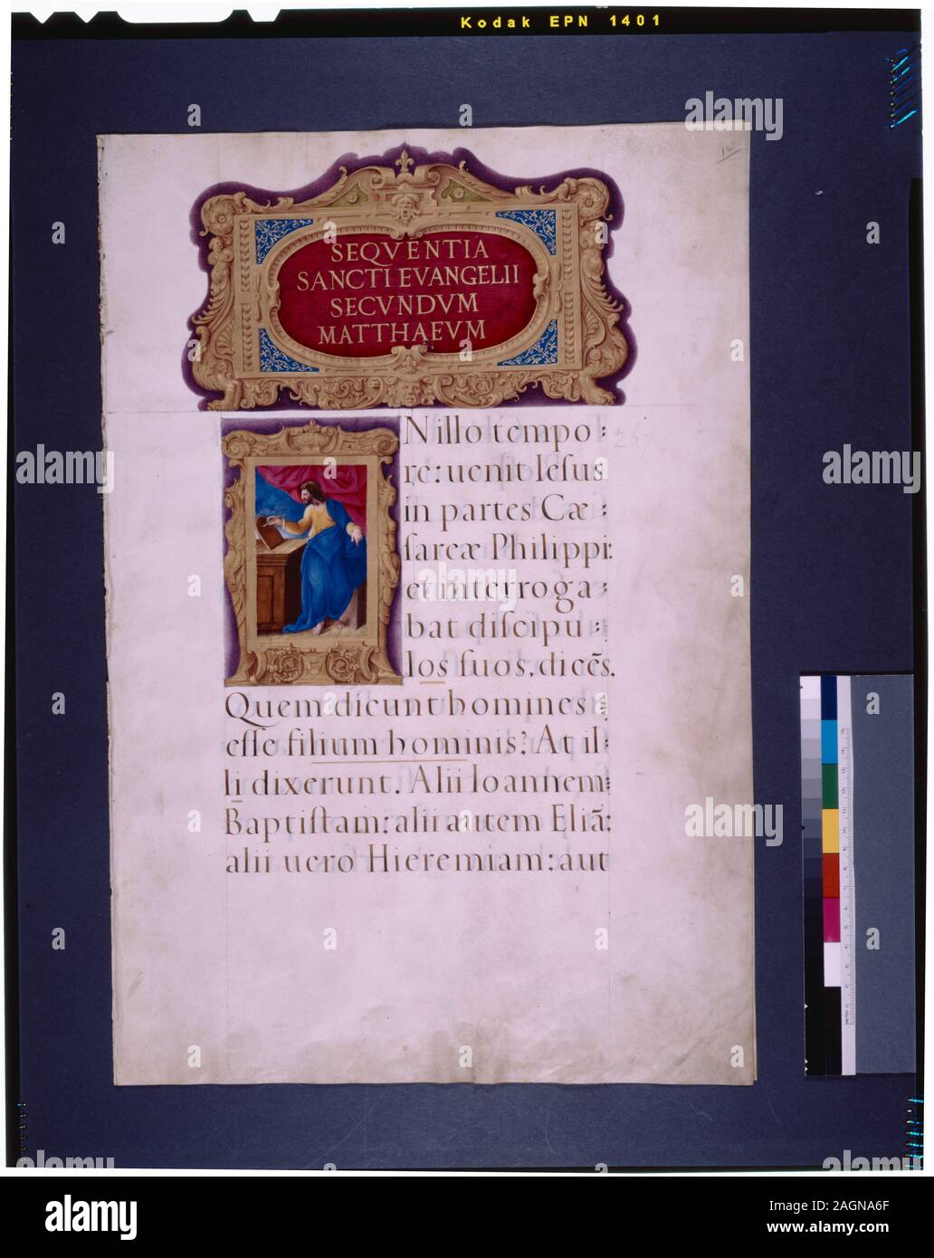 Dans la liste de Ricci, Seymour, recensement des manuscrits du Moyen Âge et de la Renaissance dans les États-Unis et le Canada. New York. N.Y. : H.W. Wilson, 1935 ; et garanti, New York, N.Y. : Bibliographical Society of America, 1962. Actionnariat : exécutée pour le Cardinal Alexandre Farnèse qui l'a présenté au Pape Paul III (1534-49) ; acheté ca. 1800 par Charles Towneley Towneley ; vente (1883) à Quaritch ; vendu 1889 à Robert Lenox Kennedy. Ligne 1 et 4 d'or en ligne, rouge et bleu initiales, certains avec décor qui les entourent -- voir f. 14, 24. Frame-comme frontières autour d'images et de noms texte, qui contiennent des fi Banque D'Images Dans la liste de Ricci, Seymour, recensement des manuscrits du Moyen Âge et de la Renaissance dans les États-Unis et le Canada. New York. N.Y. : H.W. Wilson, 1935 ; et garanti, New York, N.Y. : Bibliographical Society of America, 1962. Actionnariat : exécutée pour le Cardinal Alexandre Farnèse qui l'a présenté au Pape Paul III (1534-49) ; acheté ca. 1800 par Charles Towneley Towneley ; vente (1883) à Quaritch ; vendu 1889 à Robert Lenox Kennedy. Ligne 1 et 4 d'or en ligne, rouge et bleu initiales, certains avec décor qui les entourent -- voir f. 14, 24. Frame-comme frontières autour d'images et de noms texte, qui contiennent des fi Banque D'Images