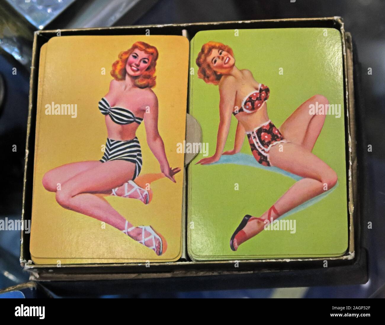 Cartes De Jeu pornographiques, cartes de jeu Sexy, cartes de jeu Vintage, cartes de jeu glamour, cartes De Jeu vintage Showgirl cartes De jeu de poker Sexy Dames Banque D'Images