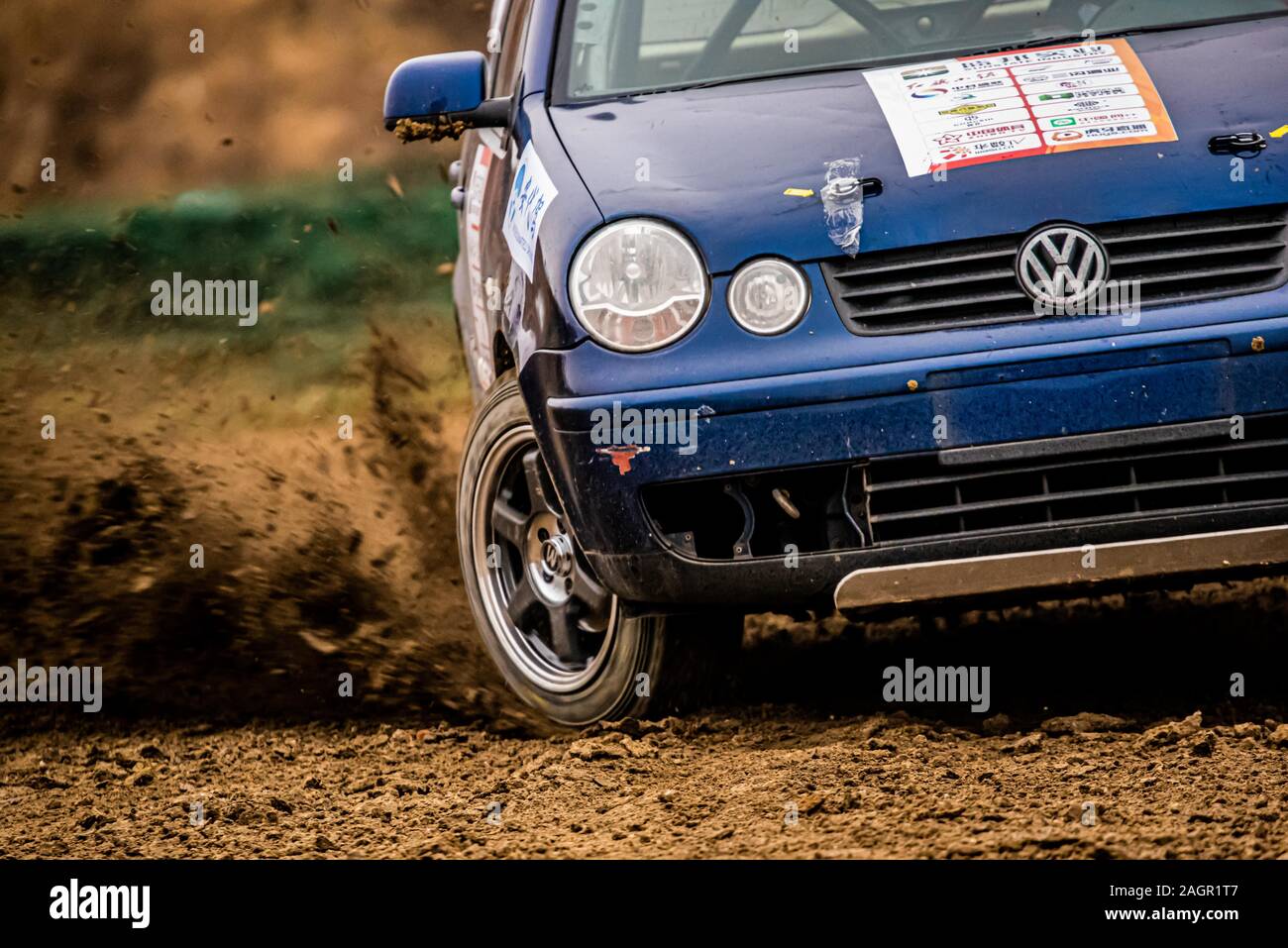 Beijing, Chine. Dec 21, 2019. Un coureur est en concurrence pour la Chine rallye sprint(CSR) à Fuxin, nord-est de la Chine, la province de Liaoning, le 23 novembre 2019. Source : Xinhua/Alamy Live News Banque D'Images