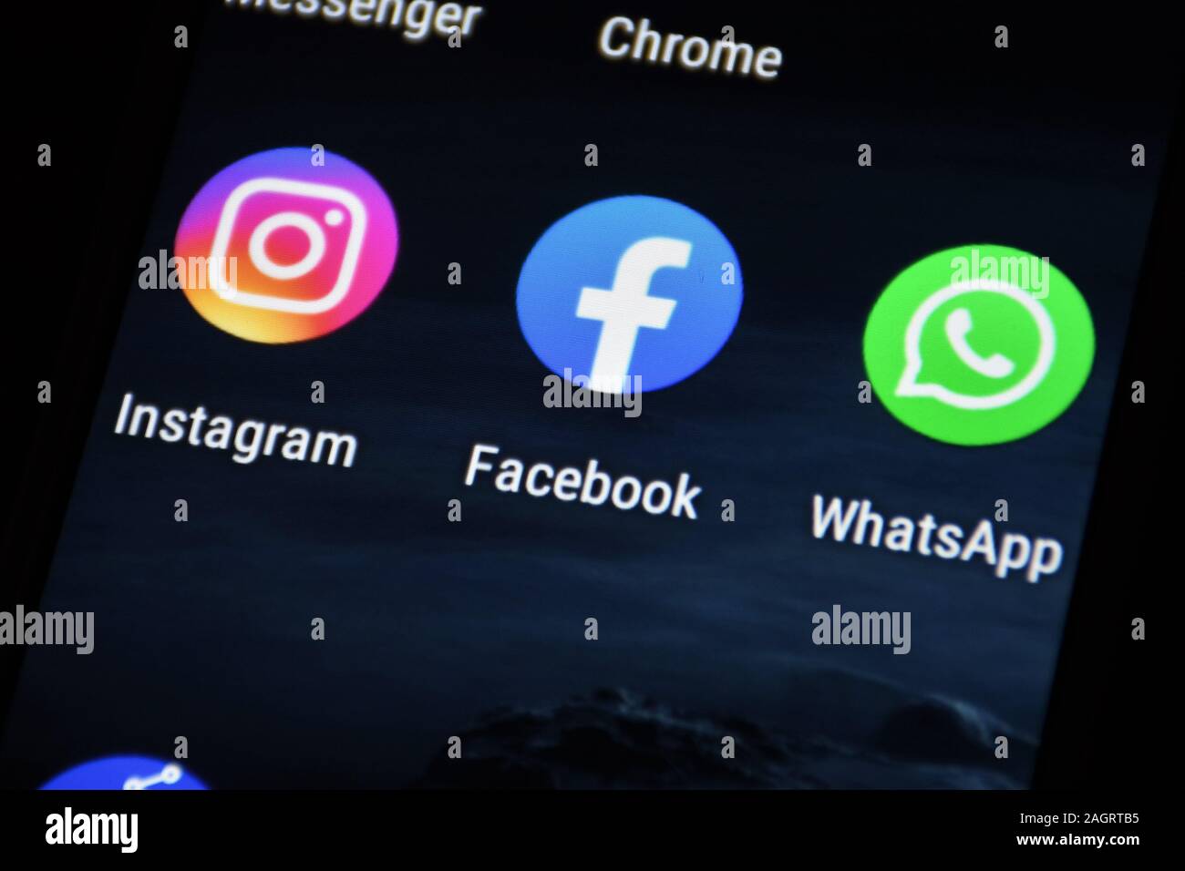 Facebook, Instagram et icônes de Whatsapp sur écran. Site web du réseau social. Icône. L'application de médias sociaux. Réseau social Banque D'Images