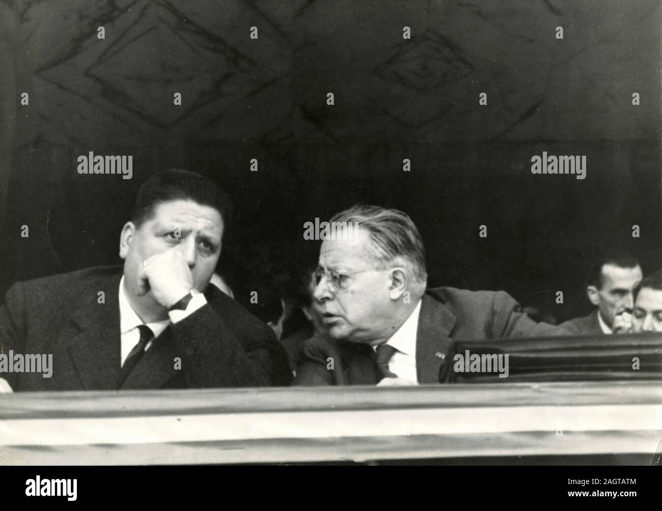 Les politiciens italien Palmiro Togliatti et Giorgio Amendola, Rome, Italie 1950 Banque D'Images