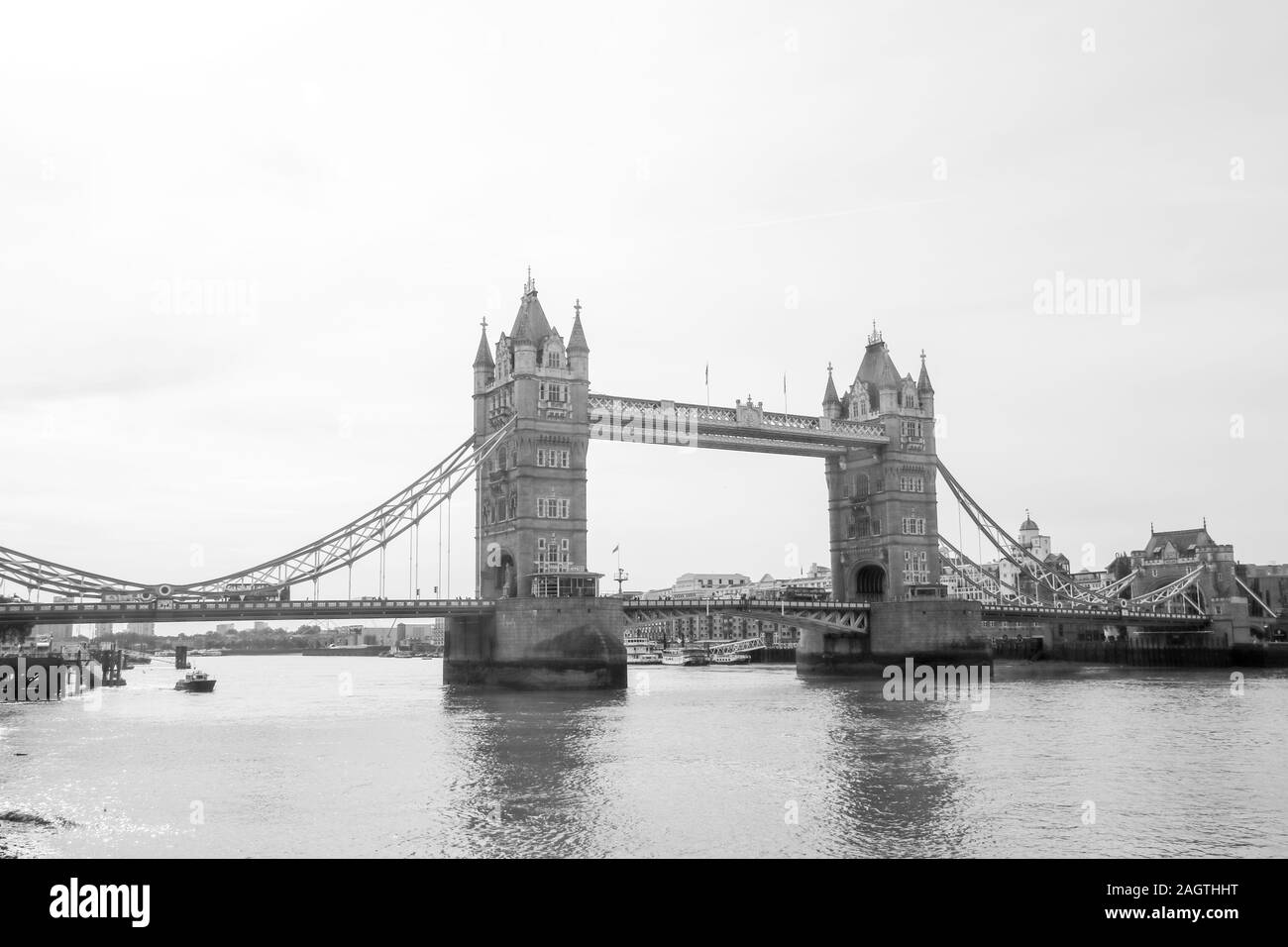 21 août 2019 - Tower Bridge, Londres, Royaume-Uni. Tower Bridge est probablement le plus célèbre pont du monde, debout au-dessus de la rivière Thame Banque D'Images