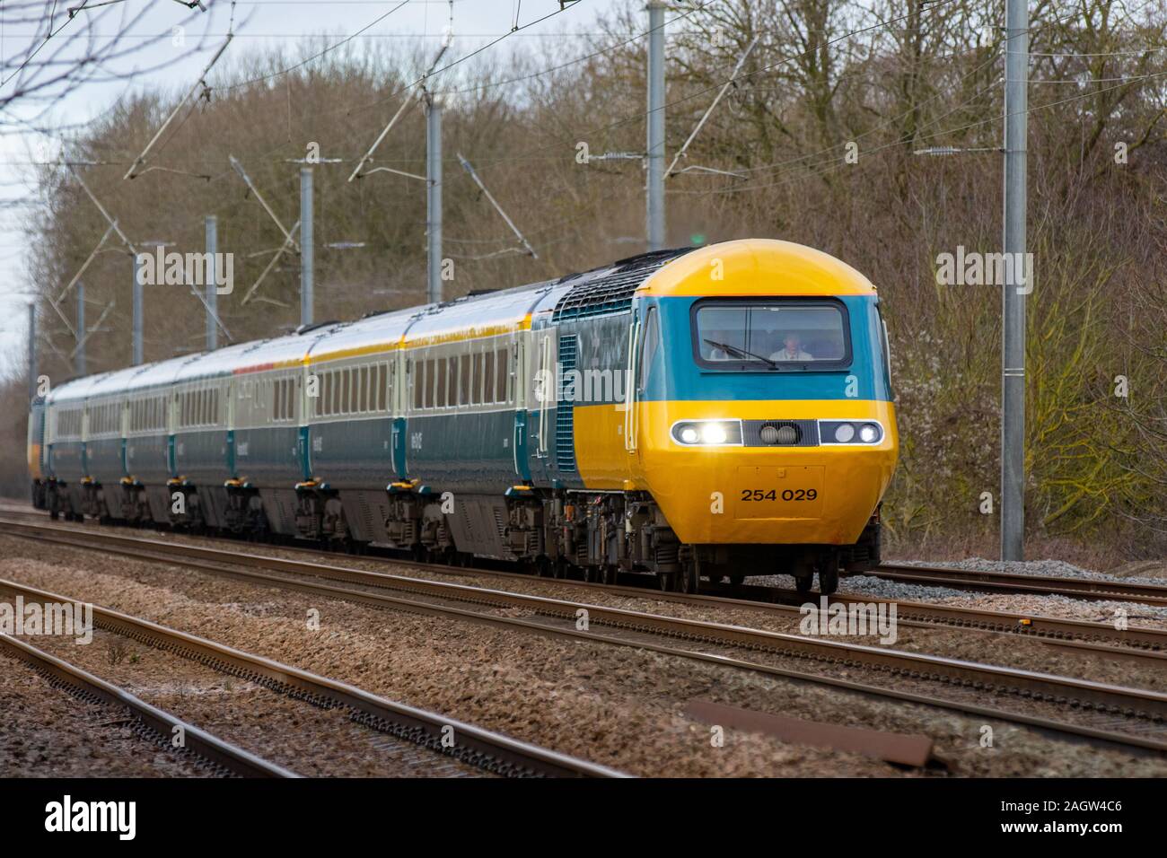 Une visite à la retraite de l'Intercity 125 TVH de service sur la ligne côtière est avec LNER Banque D'Images