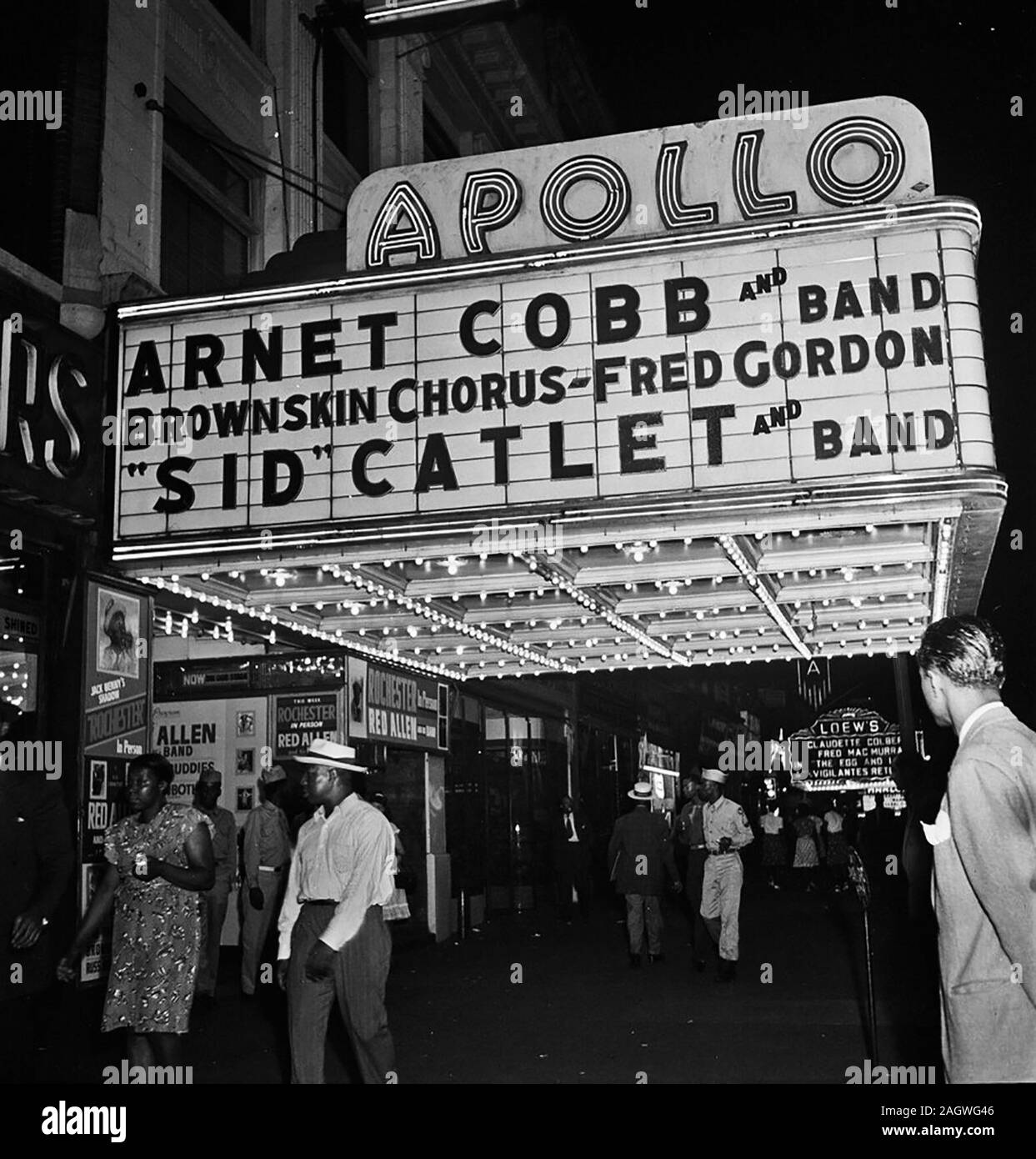 Vue de l'Apollo Theatre, New York, N.Y., entre 1946 et 1948 Banque D'Images