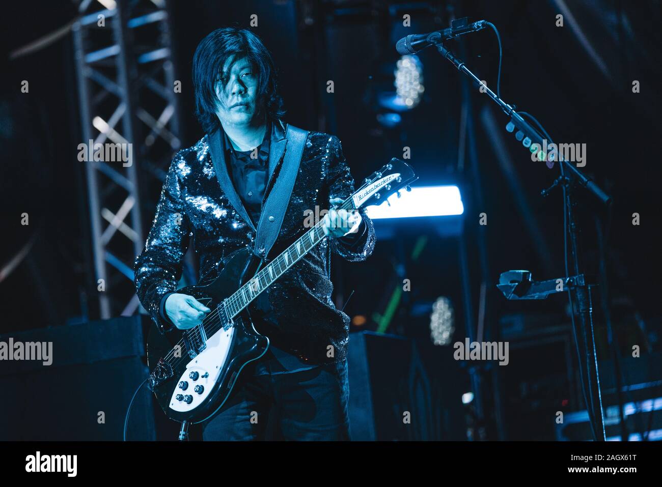 Martofte, au Danemark. 01st, 2019 juin. Le groupe de rock alternatif américain les Smashing Pumpkins effectue un concert live au cours de la Danish Music Festival Festival 2019 Heartland. Ici le guitariste James Iha est vu sur scène. (Photo crédit : Gonzales Photo - Mathias Kristensen). Banque D'Images