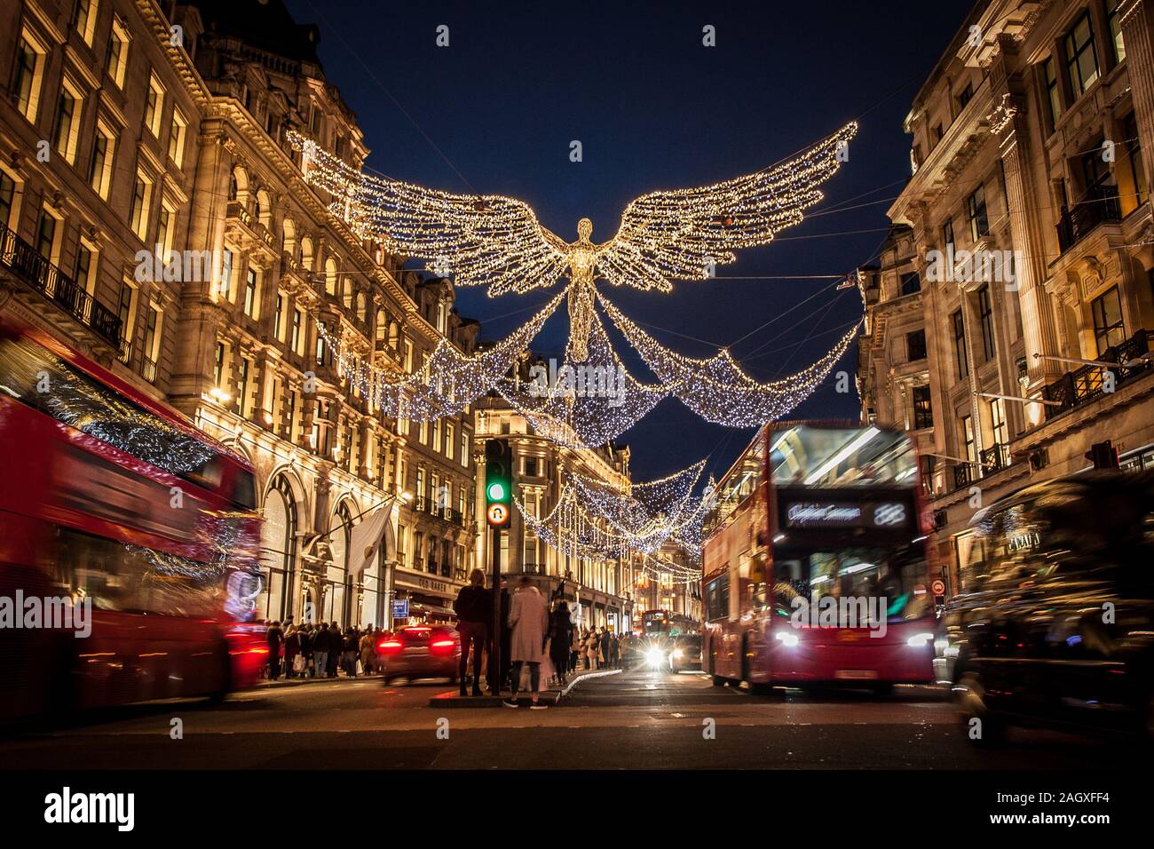 Les lumières de Noël sur Regent Street London Oxford Street Angel Banque D'Images