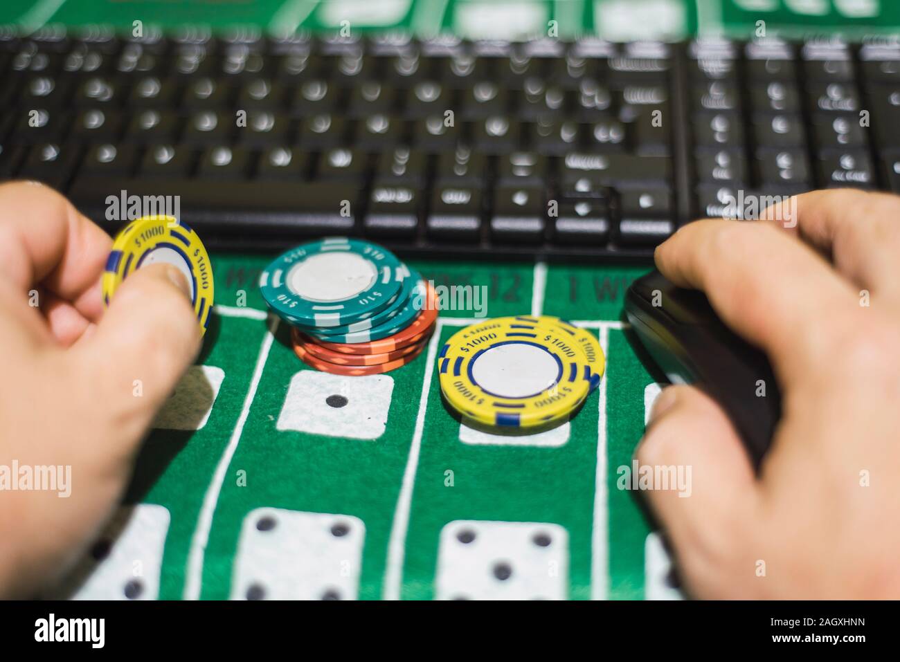 En ligne le jeu joueur place plaquettes Banque D'Images