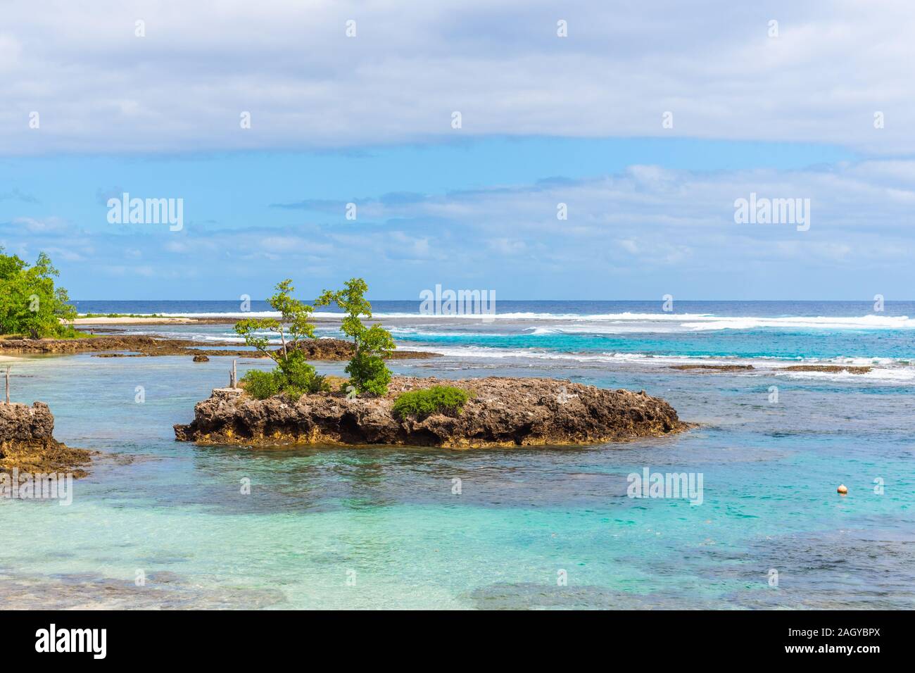 Seascape voir par temps ensoleillé, l'île de Tanna, Vanuatu Banque D'Images