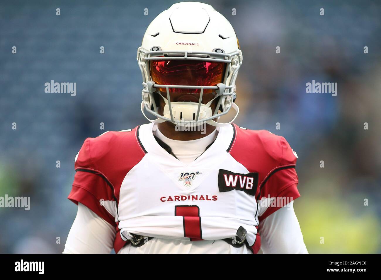 Seattle, WA, USA. Dec 22, 2019. Arizona Cardinals quarterback Kyler Murray (1) prend le terrain pour l'échauffement avant un match entre les Arizona Cardinals et Seattle Seahawks au champ CenturyLink à Seattle, WA. Sean Brown/CSM/Alamy Live News Banque D'Images