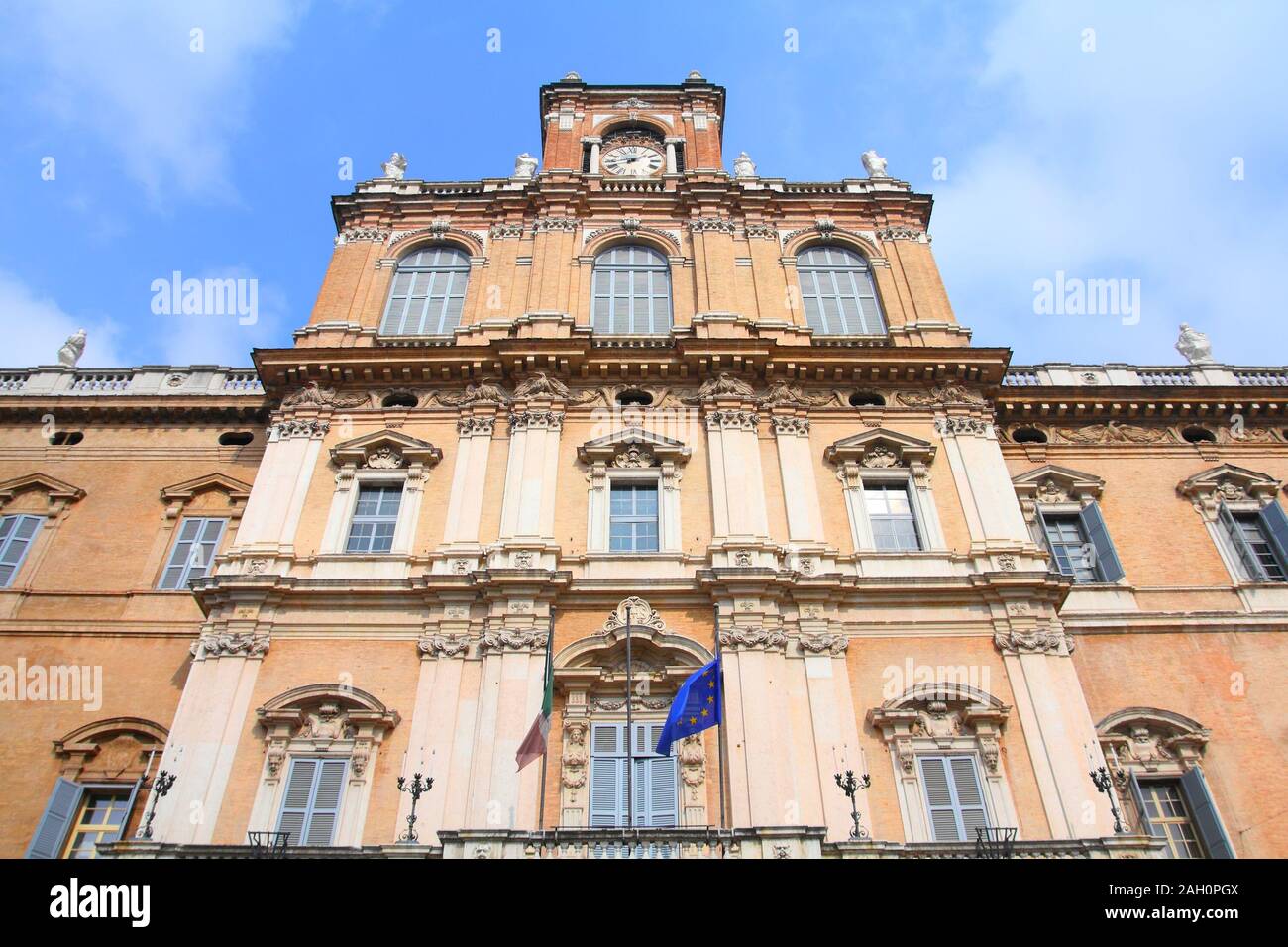 Modena, Italie - Emilie-Romagne. Palazzo Ducale - en ce moment académie militaire. Banque D'Images