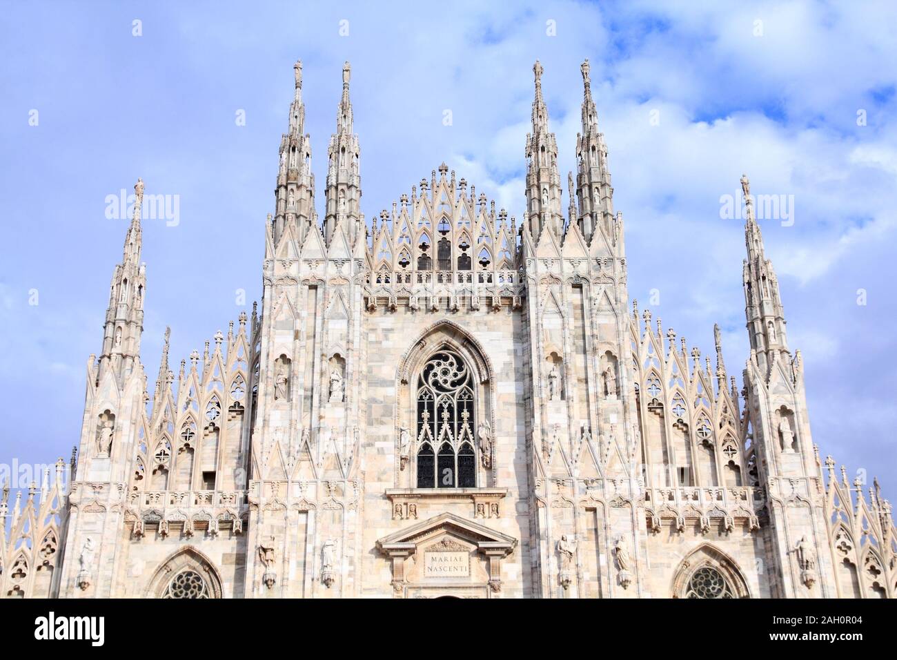 La cathédrale de Milan, Italie. Célèbre monument - la cathédrale faite de Candoglia marbre. Banque D'Images
