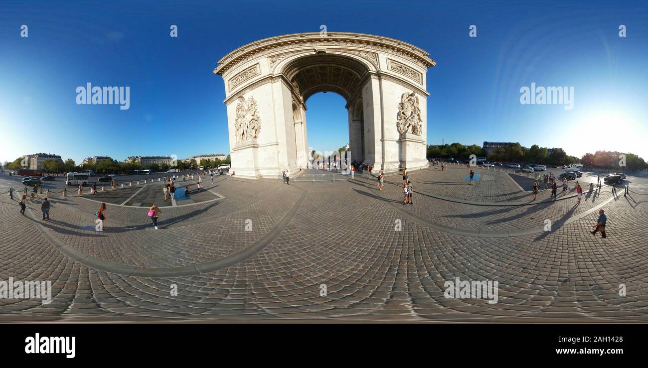 420 x 180 grad-Panorama : Arc de Triomphe de l'Étoile/ Triumphbogen/ Arc de Triomphe, Paris, Frankreich/ France (nur für redaktionelle Verwendung. Kei Banque D'Images