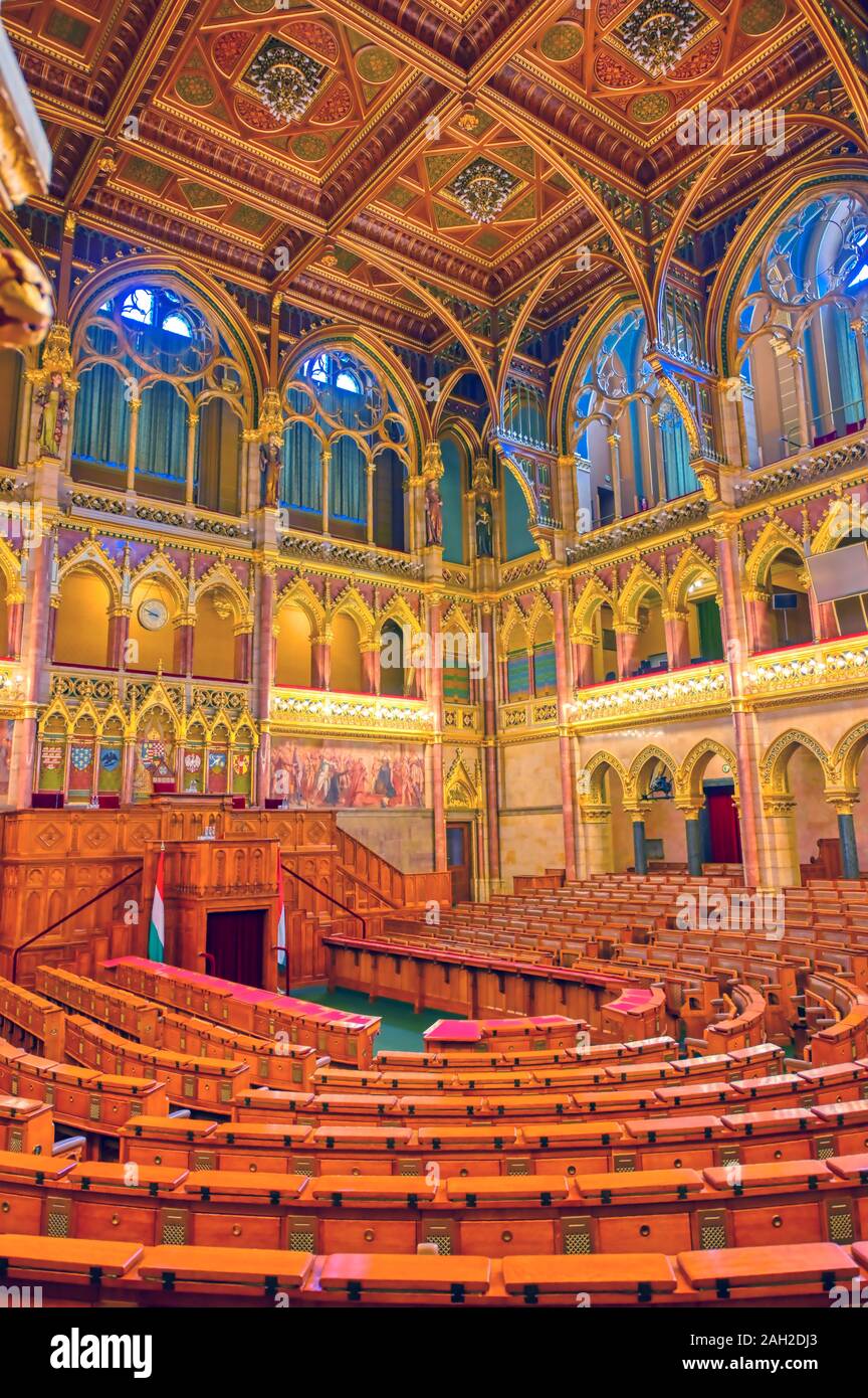 Budapest, Hongrie - le 26 mai 2019 - l'intérieur de l'édifice du parlement hongrois à Budapest, Hongrie. Banque D'Images