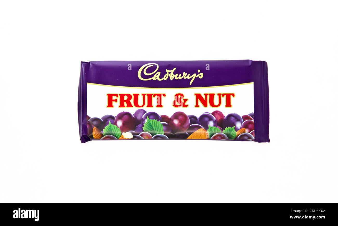 Cadbury's Dairy. Lait Fruit & Nut dans Cadbury heritage pack Banque D'Images