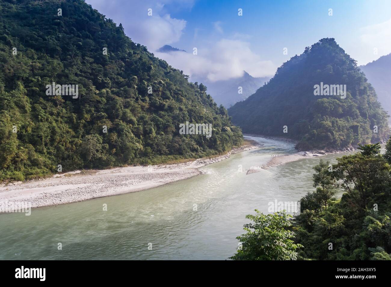 Vue sur la rivière Trishuli près de Pokhara, Népal Banque D'Images