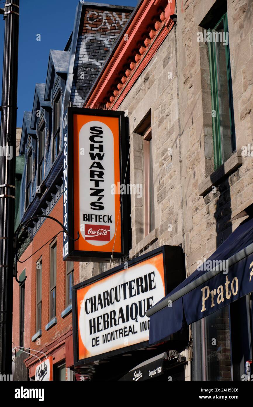 Montréal, Canada. Inscrivez-Schwartz déli pour une institution de Montréal servant smoked meat sur la rue St-Laurent Banque D'Images