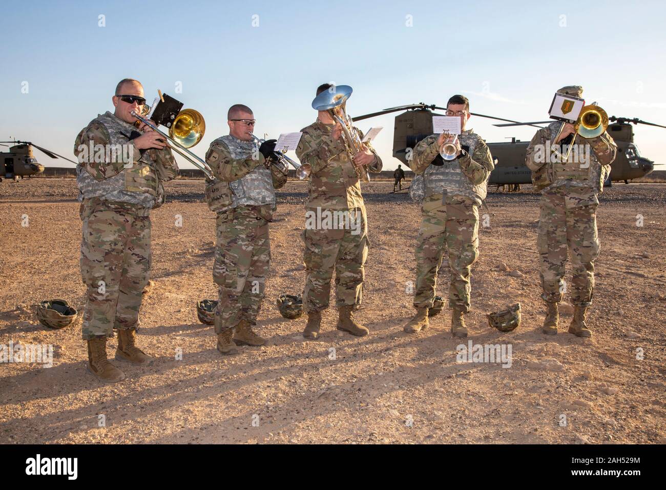 Division de divertissement de l'armée Banque de photographies et d'images à  haute résolution - Alamy