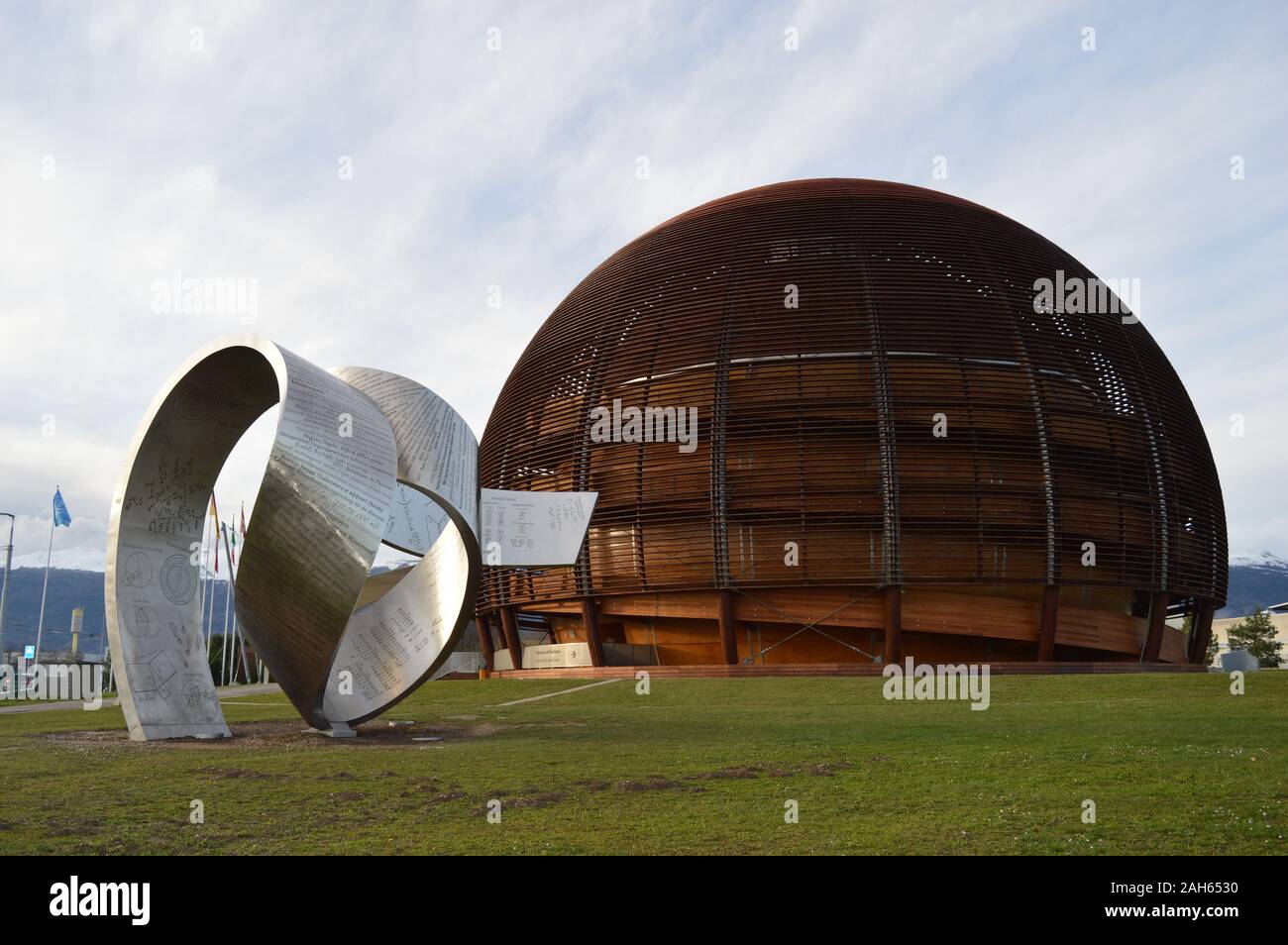 Genève, Suisse. 21 décembre 2019. Le Globe de la science et de l'innovation (CERN), Organisation européenne pour la recherche nucléaire. Banque D'Images