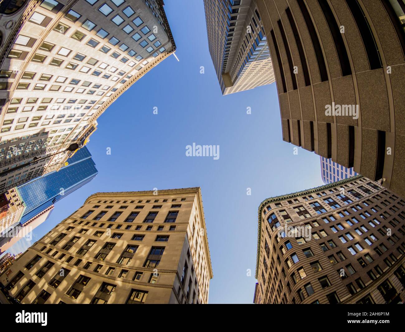 Vue en grand angle des immeubles en hauteur du centre-ville Boston Banque D'Images