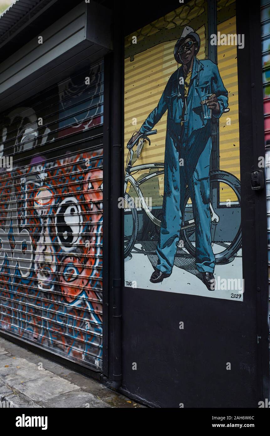 Biker graffitis au guidon Psiri Athènes Grèce Banque D'Images