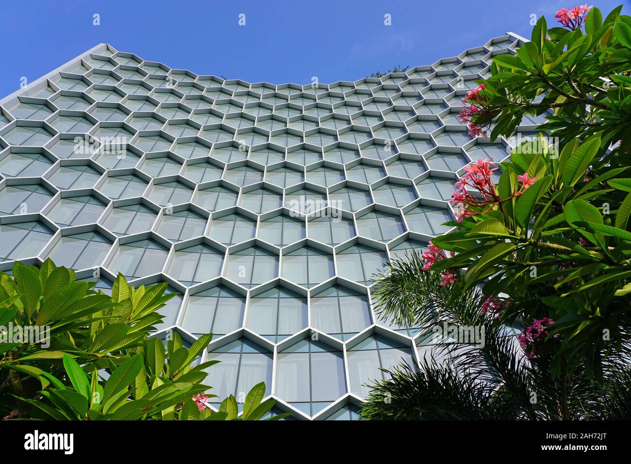 Singapour -4 déc 2019- Vue de l'hôtel Andaz Singapour dans le duo Galleria, un nouveau bâtiment d'habitation dans le quartier de Bugis Bras Basah à Singapour Banque D'Images