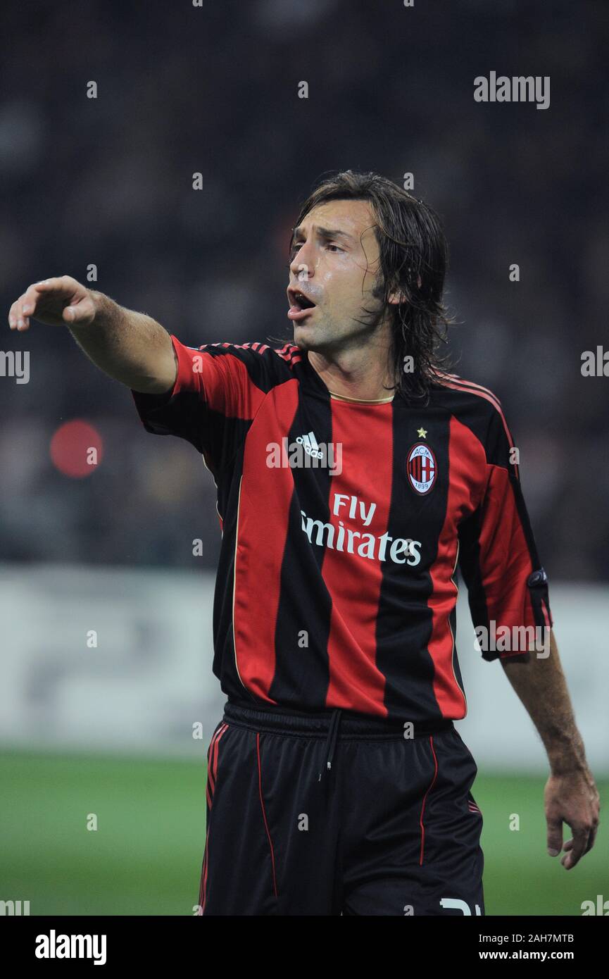 Milan, Italie , 03 novembre 2010, 'un' Siro Stadium, Ligue des champions 2010/2011, l'AC Milan - Real Madrid CF : Andrea Pirlo pendant le match Banque D'Images