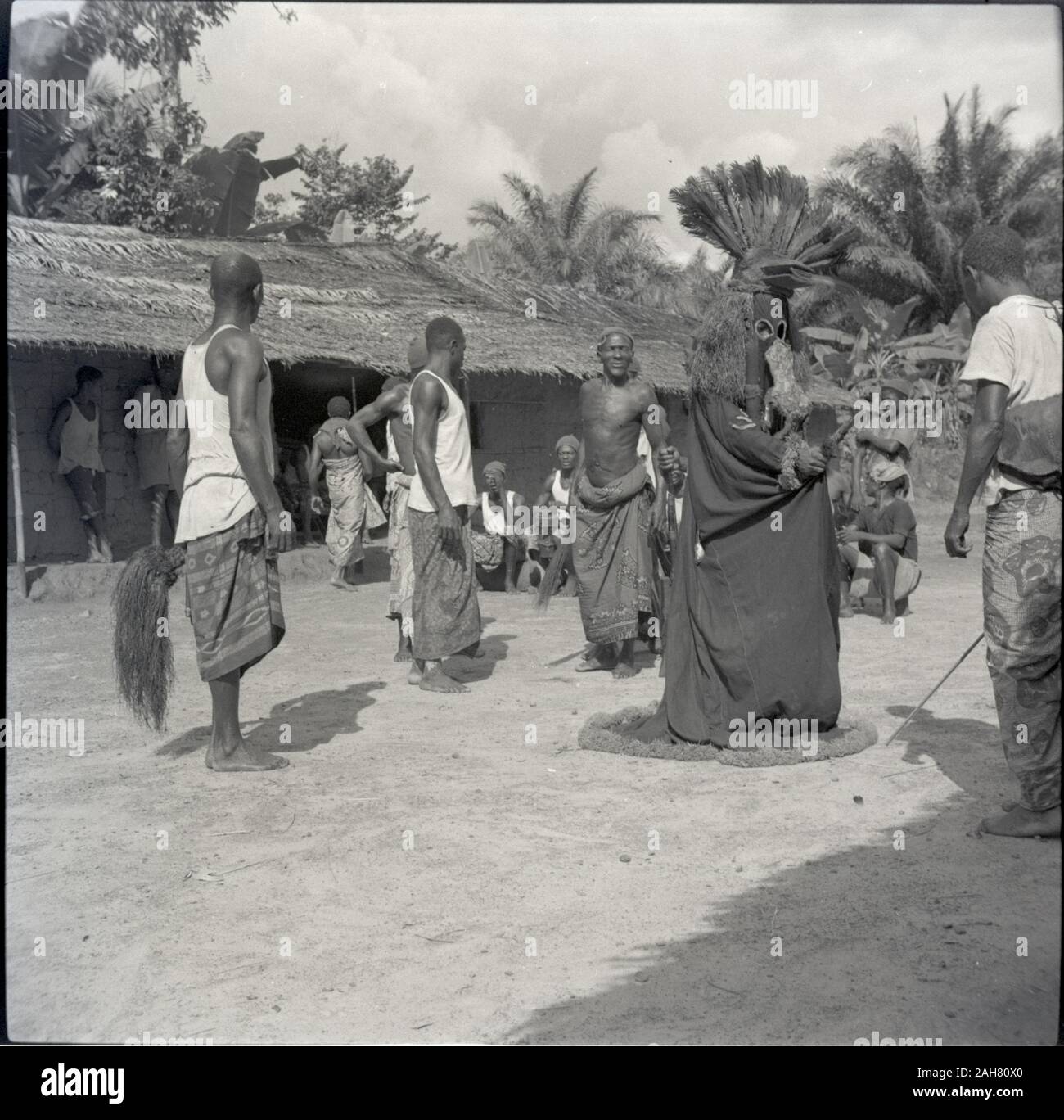 Cameroun, BanyangBasinjomSep-Oct Ruel collection : 1954, sep-oct 1954. 2012/001/6/7/BI3. Banque D'Images