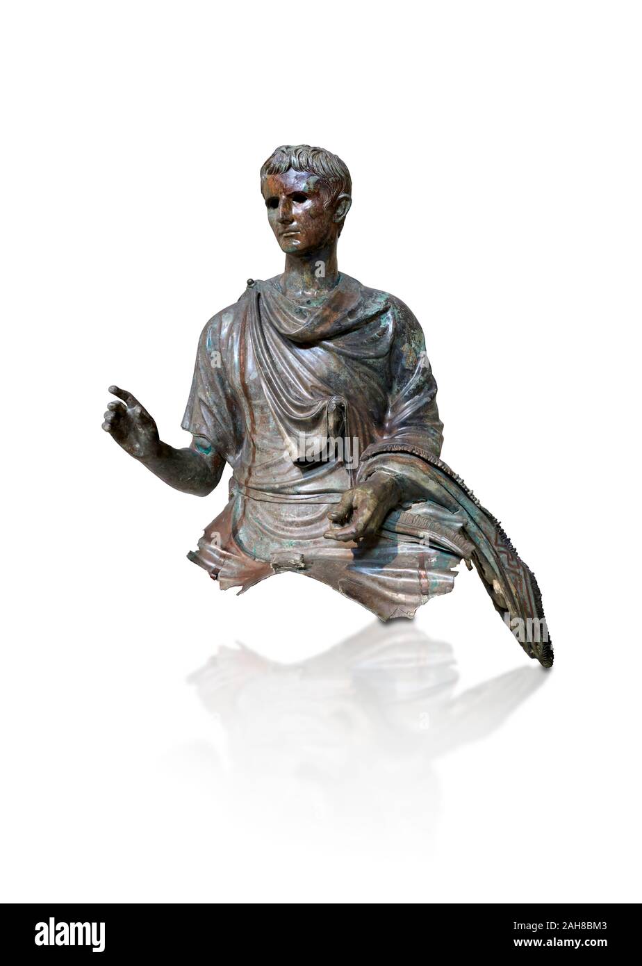 Fragment de statue de bronze romain de l'empereur Auguste, vers 12-10 av. J.-C., trouvés dans la mer Égée de l'île d'Eubée, Musée archéologique d'Athènes Banque D'Images