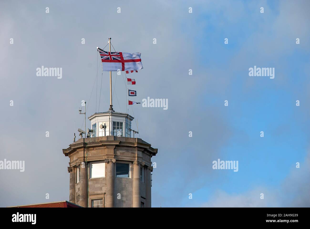 La tour de sémaphore à la base navale de Portsmouth, Royaume-Uni Banque D'Images