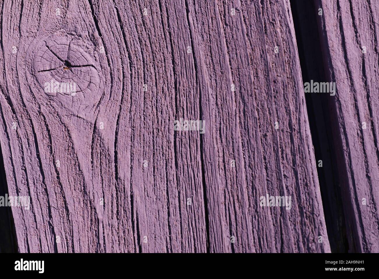 Arrière-plan de planches en bois de couleur violet Banque D'Images