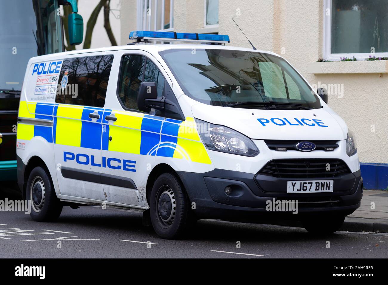 Un fourgon de police à Scarborough, North Yorkshire, UK Banque D'Images