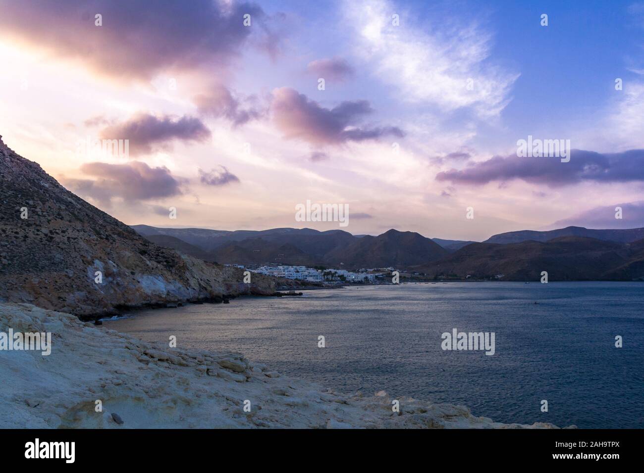 Parc naturel de Cabo de Gata, Almeria, Espagne, en heure bleue Banque D'Images