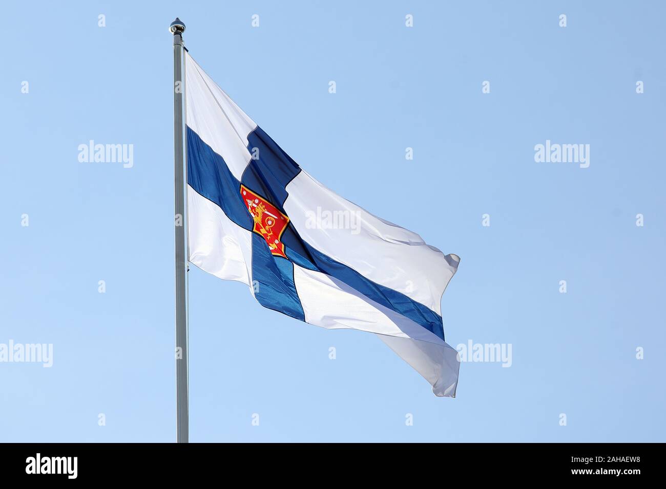 02.03.2018, Helsinki, l'Adjarie, la Finlande - Drapeau de la Finlande. 00S180302D136CAROEX.JPG [communiqué de modèle : NON APPLICABLE, DES BIENS : NON (c) caro Banque D'Images