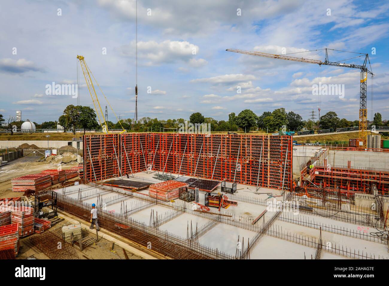 06.08.2019, Oberhausen, Rhénanie du Nord-Westphalie, Allemagne - conversion Emscher, nouvelle construction de l'Emscher AKE d'égout, d'ici le nouveau pumpi Oberhausen Banque D'Images